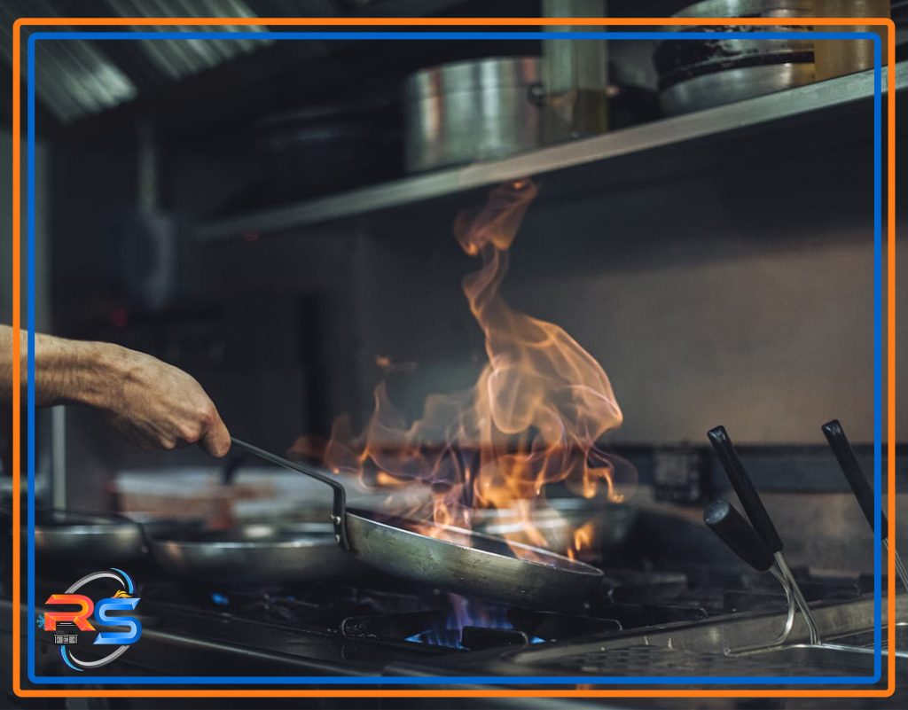 قیمت-تجهیزات-ضروری-برای-آشپزخانه-رستوران